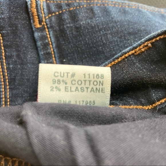 J Brand Super Skinny Mid Rise Dark Wash Jean - Picture 8 of 9